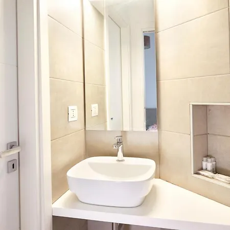Prestige Boutique Homes - Stazione Centrale Apartmán *